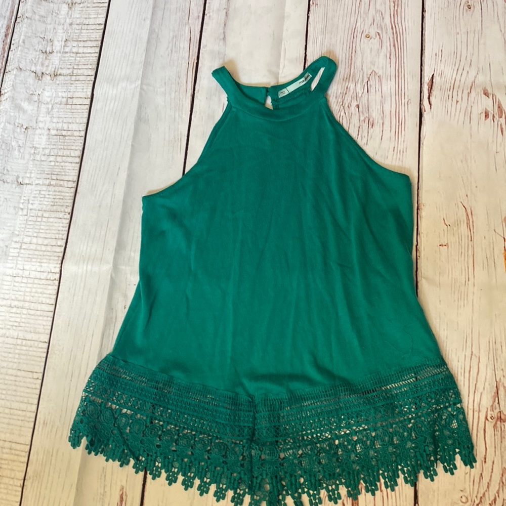 Maurice’s Emerald Tank